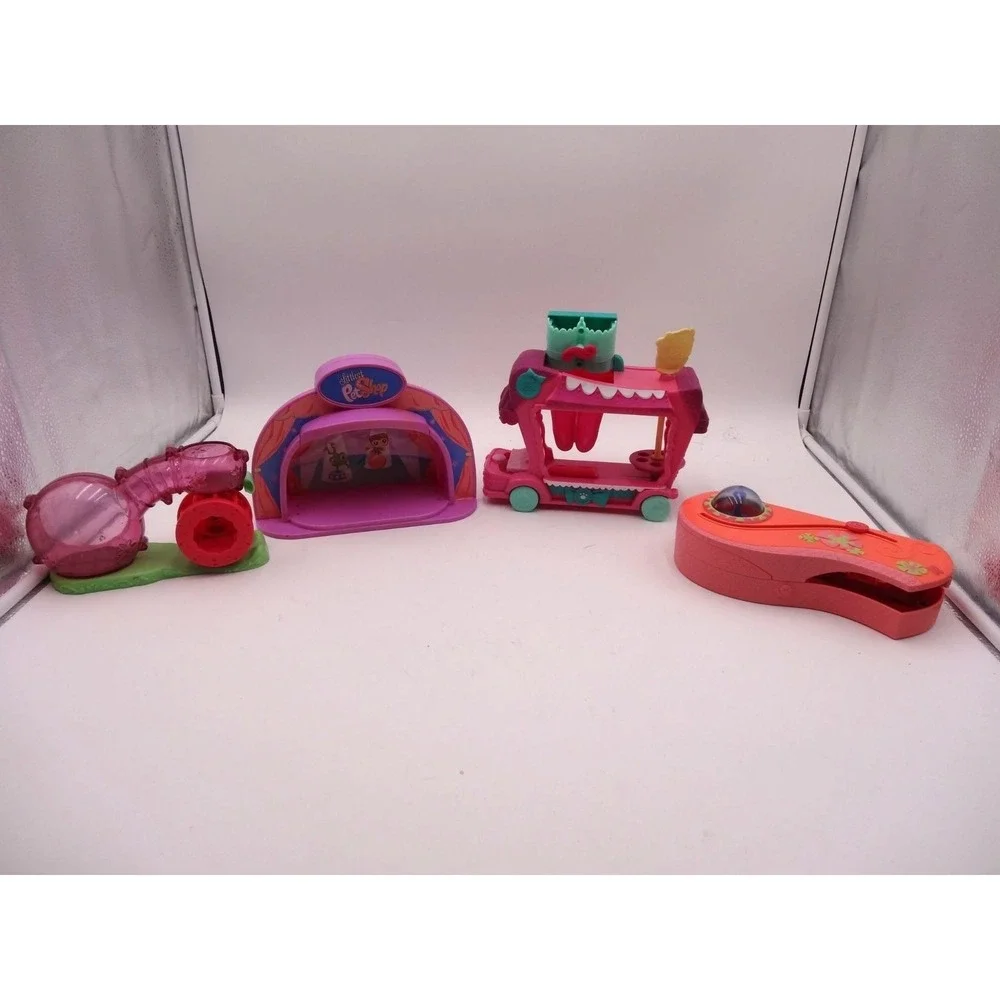 Littlest Pet Shop Hamster Tunnel Delights Treat Truck Light Up Stage Tiniest Min